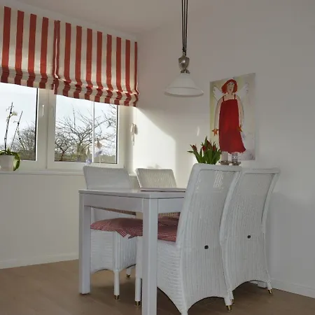 Schoenes-wohnen-am-suedstrand-fewo-5