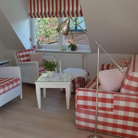 Schoenes-wohnen-am-suedstrand-fewo-5 * Wyk auf Föhr